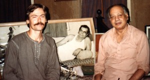 Steve Davis and Abhi Bhattacharya, at Abhi's flat in Bombay, February 1993, with photos of Dadaji. Awareness and Alignment